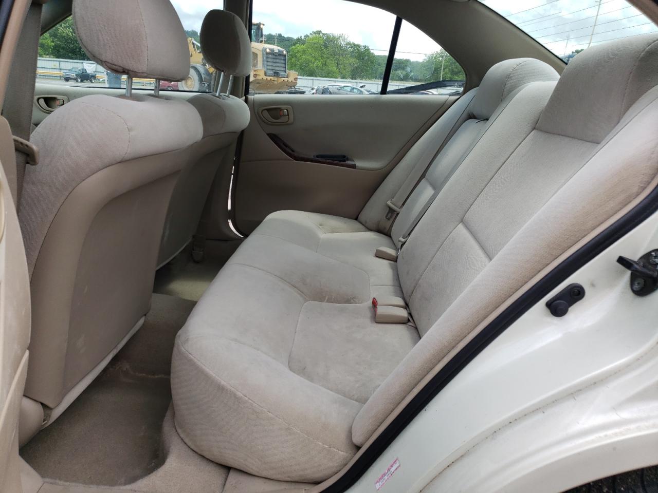 Photo 6 from auction – 2000 MITSUBISHI GALANT ES with VIN 4A3AA46G5YE176132