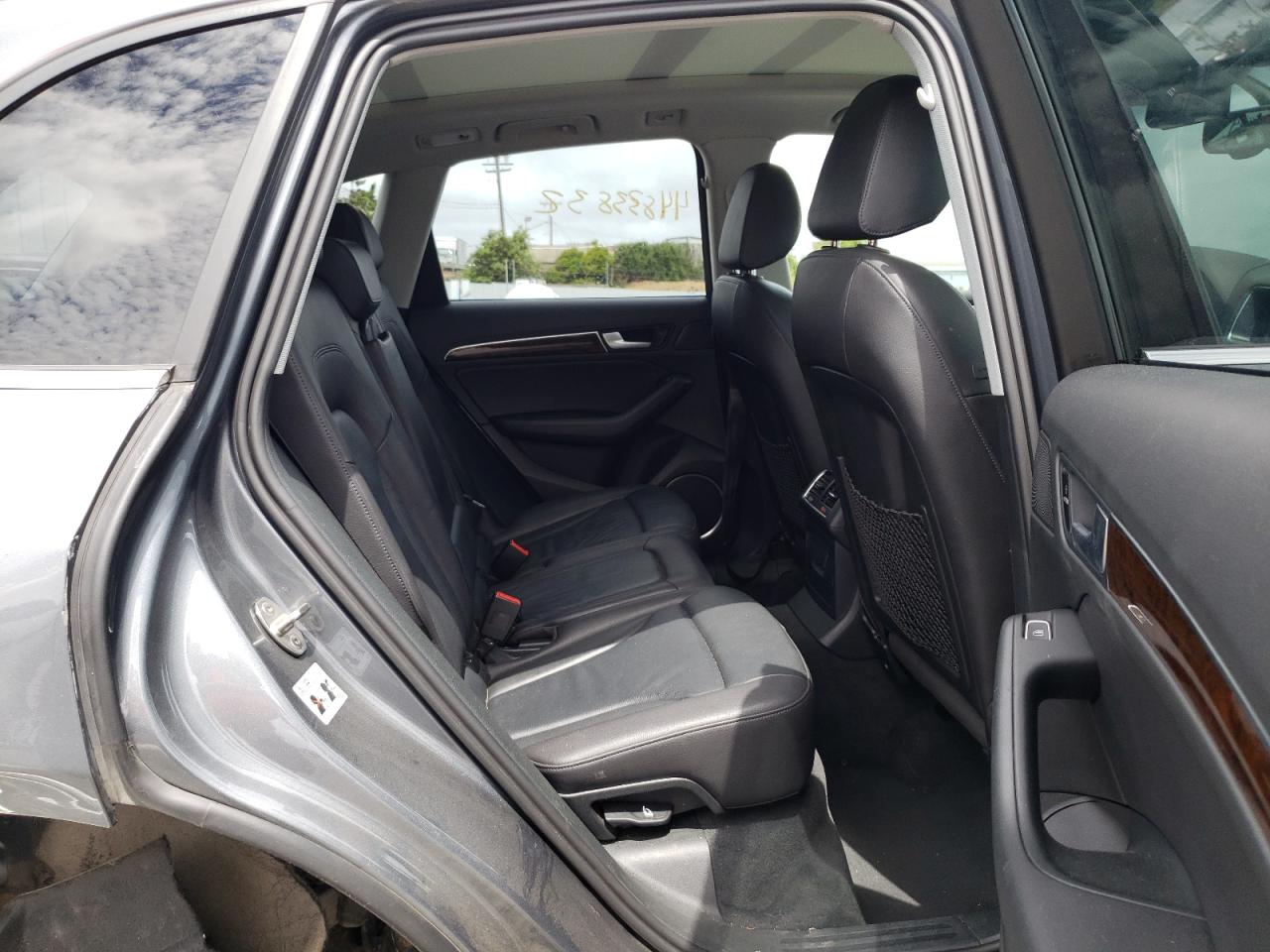 Photo 6 from auction – 2015 AUDI Q5 PREMIUM with VIN WA1LFAFP5FA044482