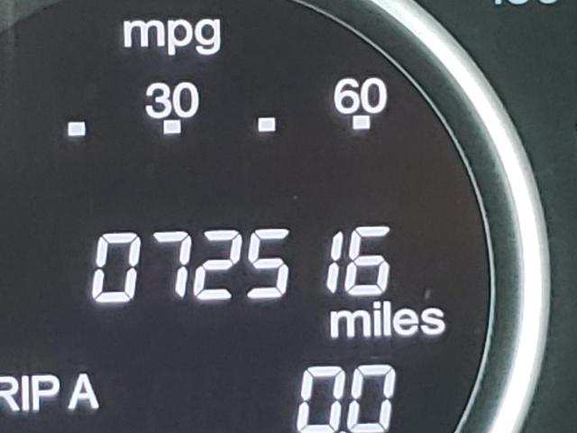 Photo 8 from auction – 2015 HONDA CR-V LX with VIN 3CZRM3H31FG700412