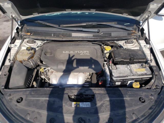 Photo 7 from auction – 2015 CHRYSLER 200 S with VIN 1C3CCCBB5FN637826