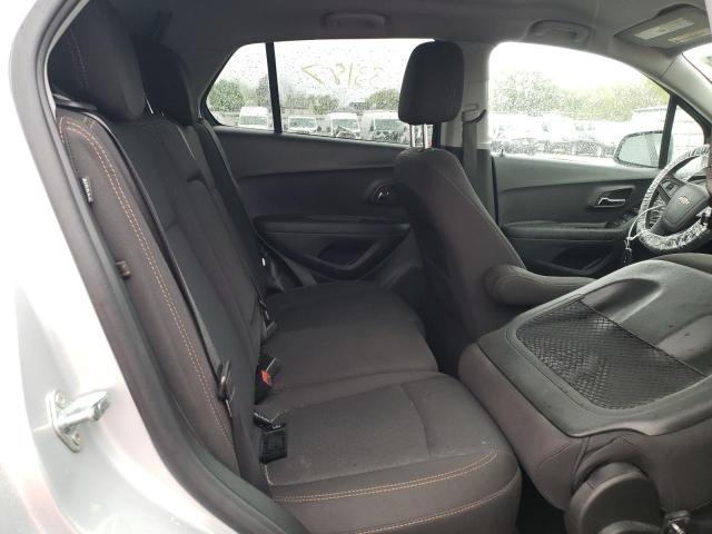 Photo 6 from auction – 2020 CHEVROLET TRAX LS with VIN 3GNCJKSB8LL195896