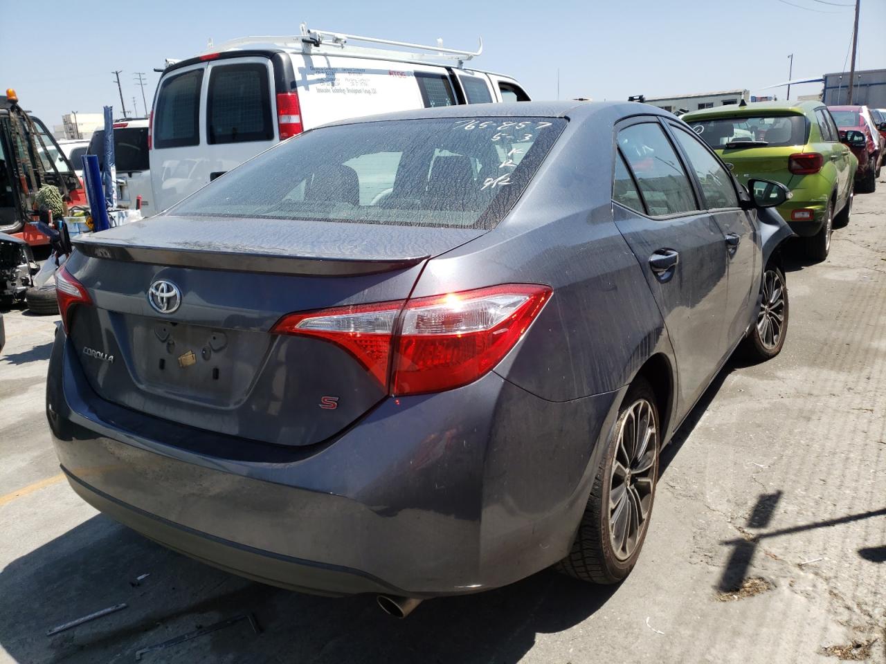 Photo 16 from auction – 2015 TOYOTA COROLLA L with VIN 5YFBURHE5FP352040