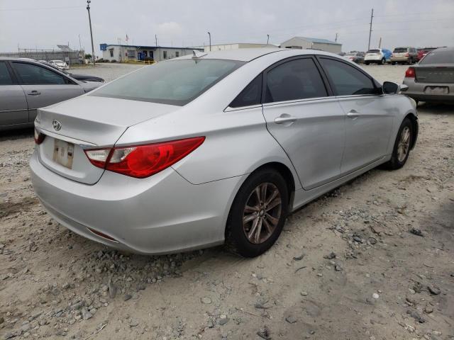 Photo 4 from auction – 2013 HYUNDAI SONATA GLS with VIN 5NPEB4AC8DH593390