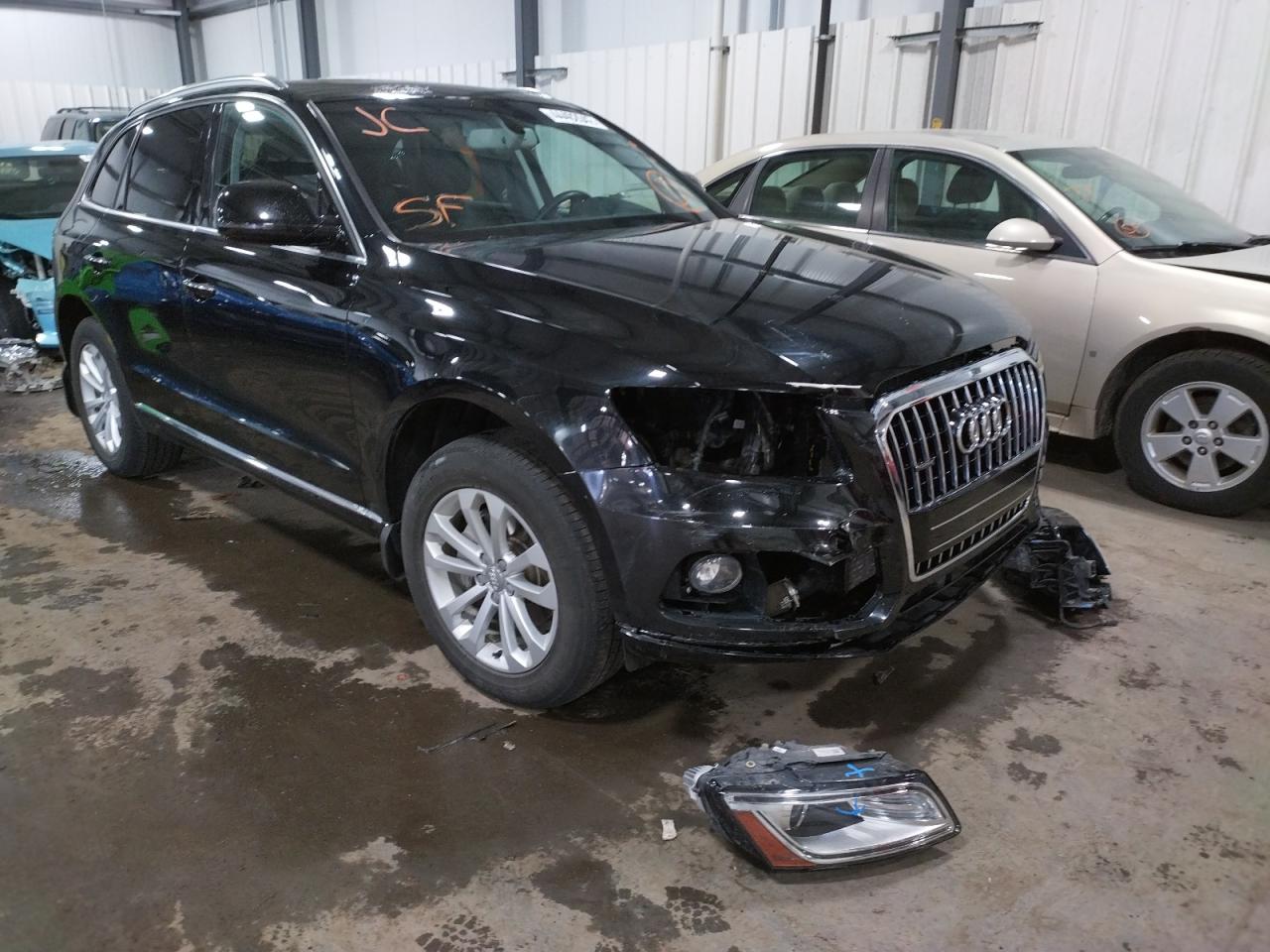 AUDI Q5 PREMIUM 2016 with VIN WA1L2AFP0GA068119 - Photo from auction