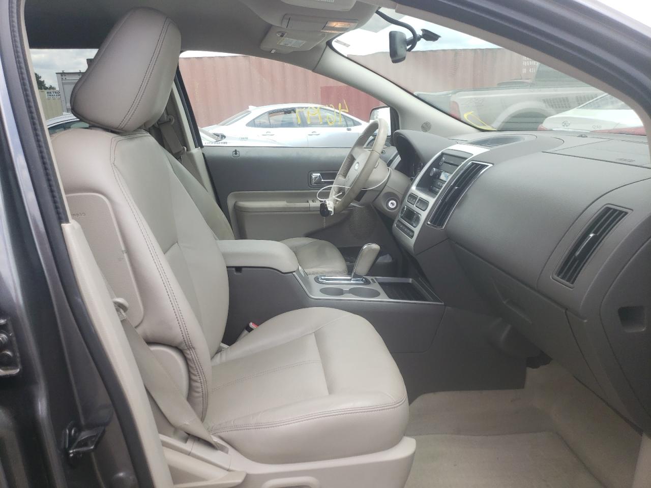 Photo 5 from auction – 2010 FORD EDGE LIMIT with VIN 2FMDK3KC0ABB27928