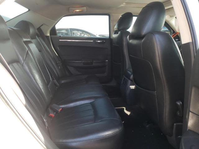 Photo 6 from auction – 2009 CHRYSLER 300C with VIN 2C3KA63T89H552695