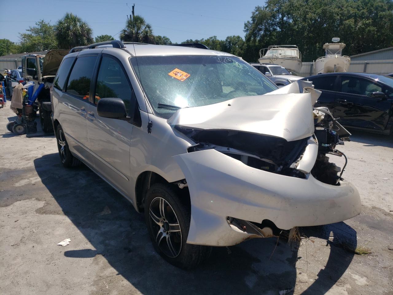Photo 1 from auction – 2006 TOYOTA SIENNA CE with VIN 5TDZA23CX6S404161
