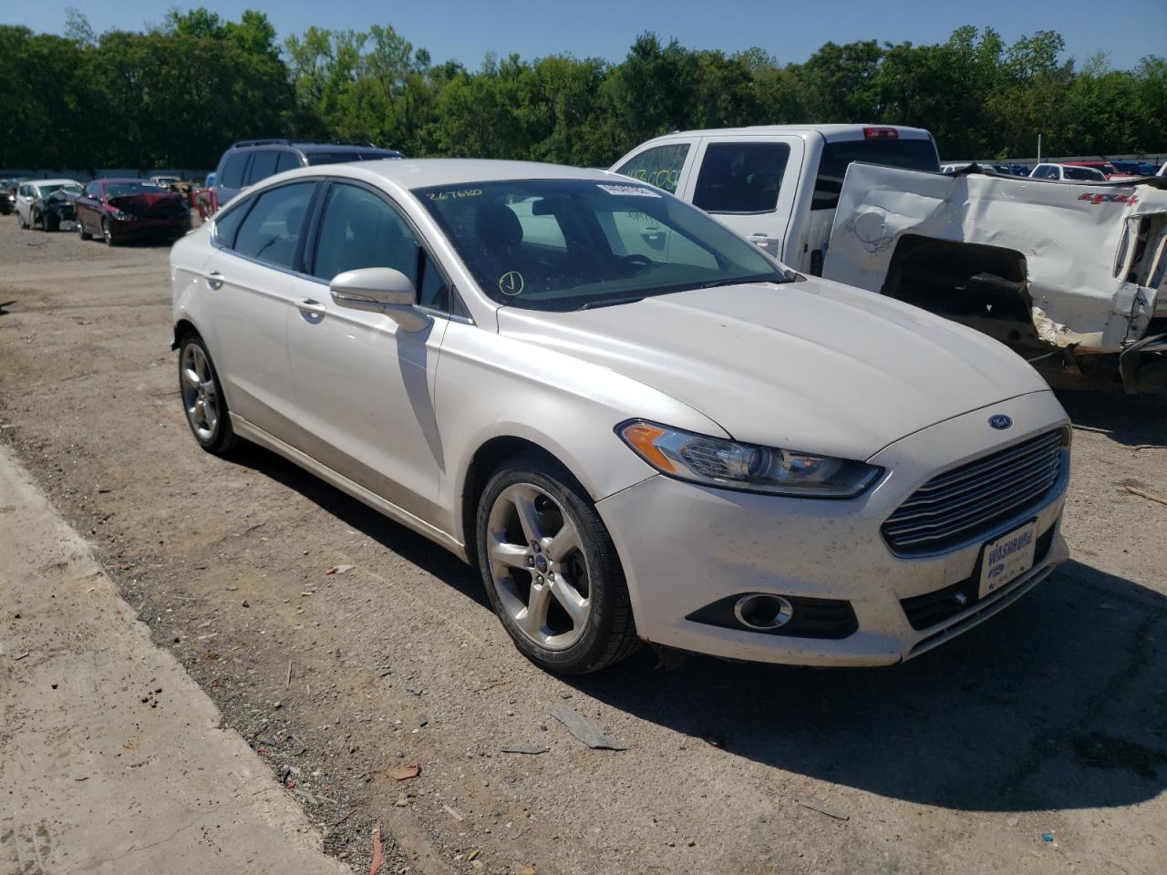 FORD FUSION SE 2013 with VIN 3FA6P0HR4DR267680 - Photo from auction