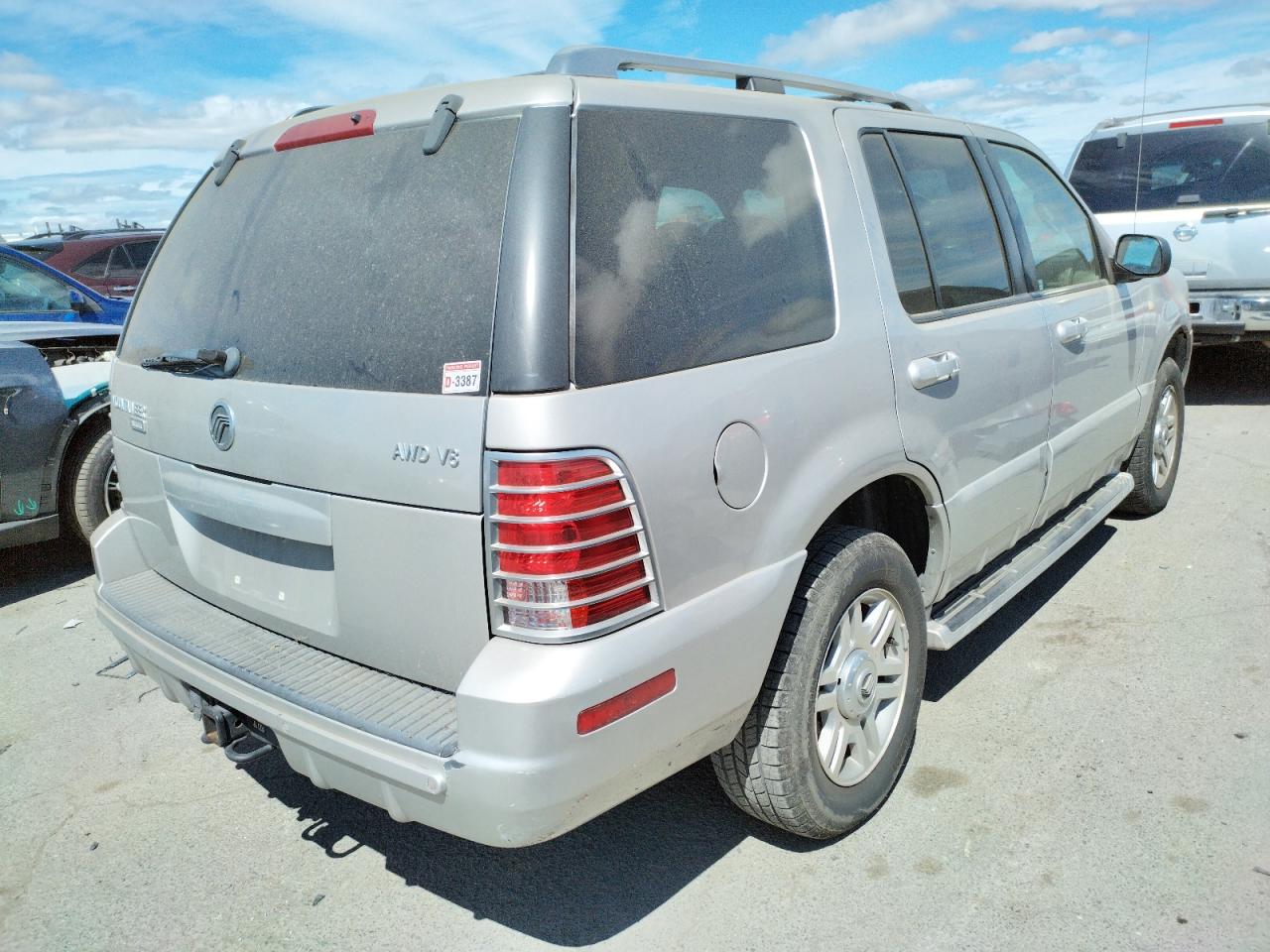 Photo 4 from auction – 2003 MERCURY MOUNTAINEE with VIN 4M2DU86W73ZJ10084