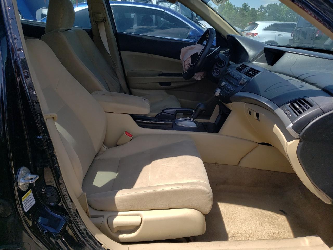 Photo 5 from auction – 2012 HONDA ACCORD LX with VIN 1HGCP2F30CA124386