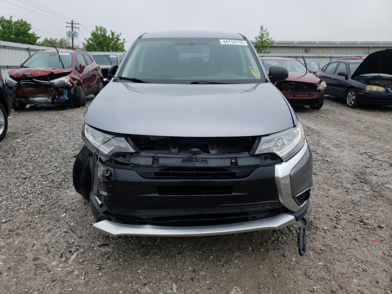 Photo 9 from auction – 2017 MITSUBISHI OUTLANDER with VIN JA4AZ2A38HZ032999