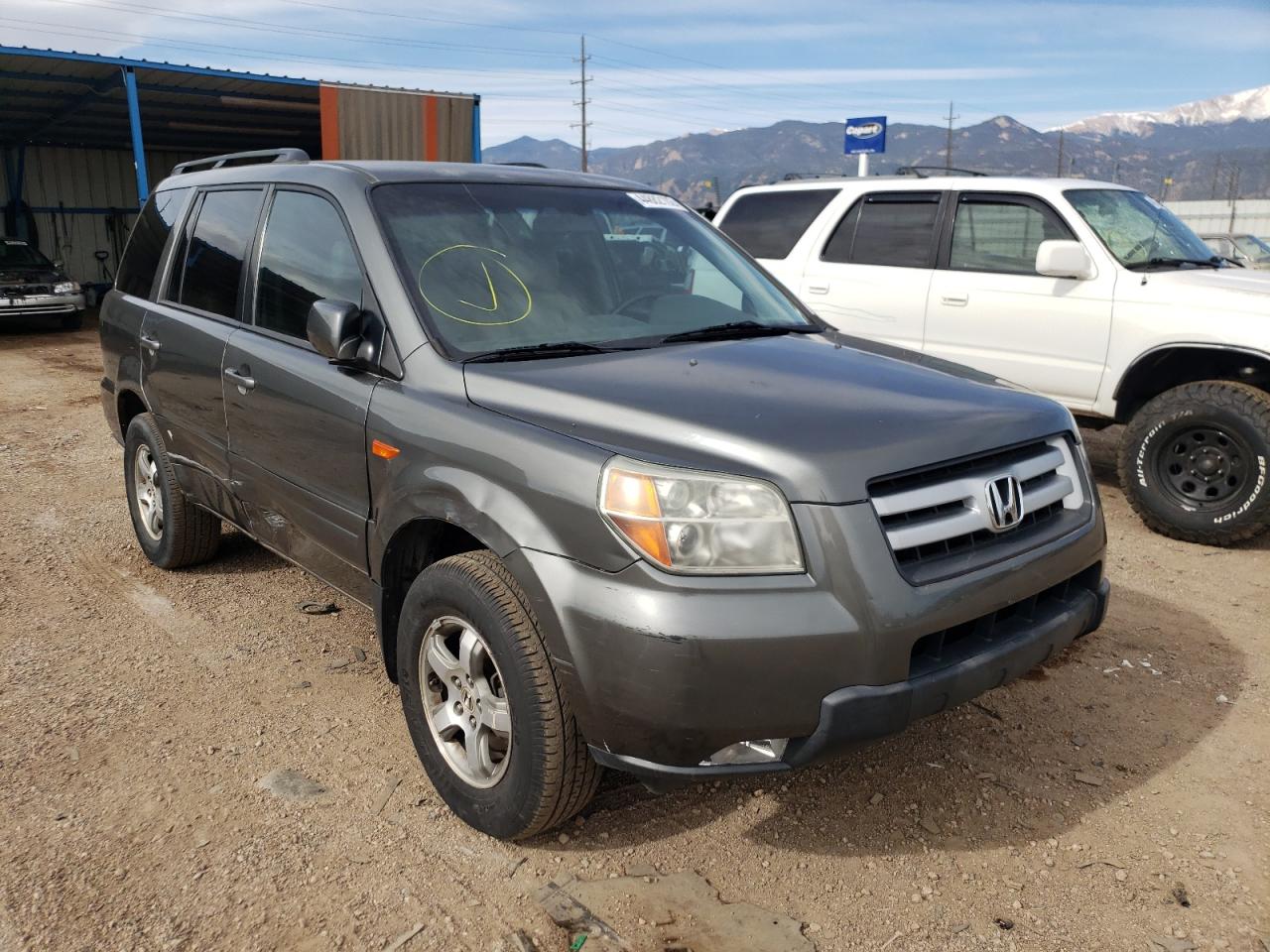 HONDA PILOT EX 2007 with VIN 2HKYF18417H500423 - Photo from auction