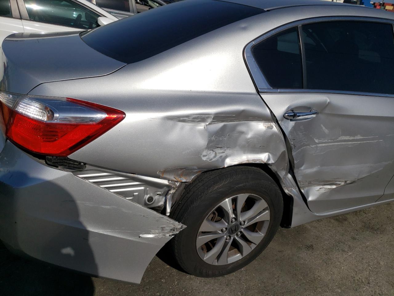 Photo 9 from auction – 2014 HONDA ACCORD LX with VIN 1HGCR2F33EA014381