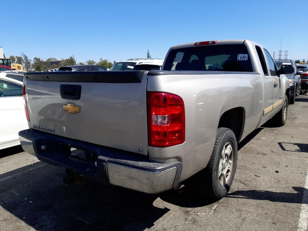 Photo 4 from auction – 2007 CHEVROLET C1500 SILV with VIN 1GCEC19J07E511574