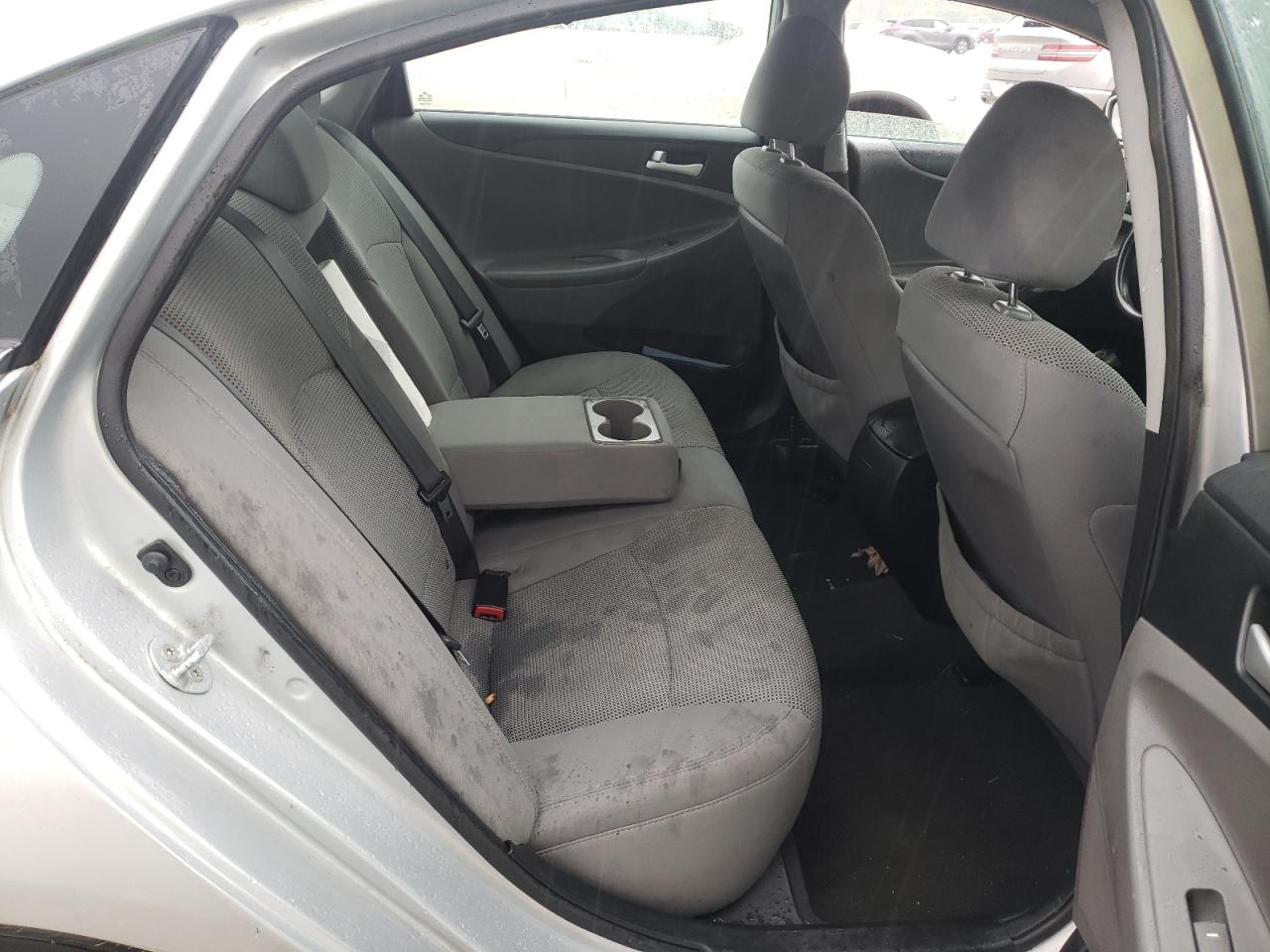 Photo 6 from auction – 2013 HYUNDAI SONATA GLS with VIN 5NPEB4AC2DH573197
