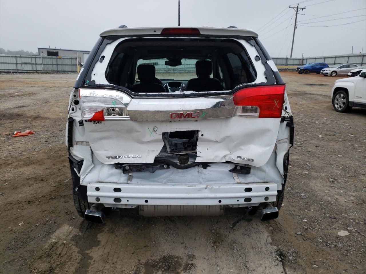 Photo 9 from auction – 2016 GMC TERRAIN SL with VIN 2GKFLUE32G6347931