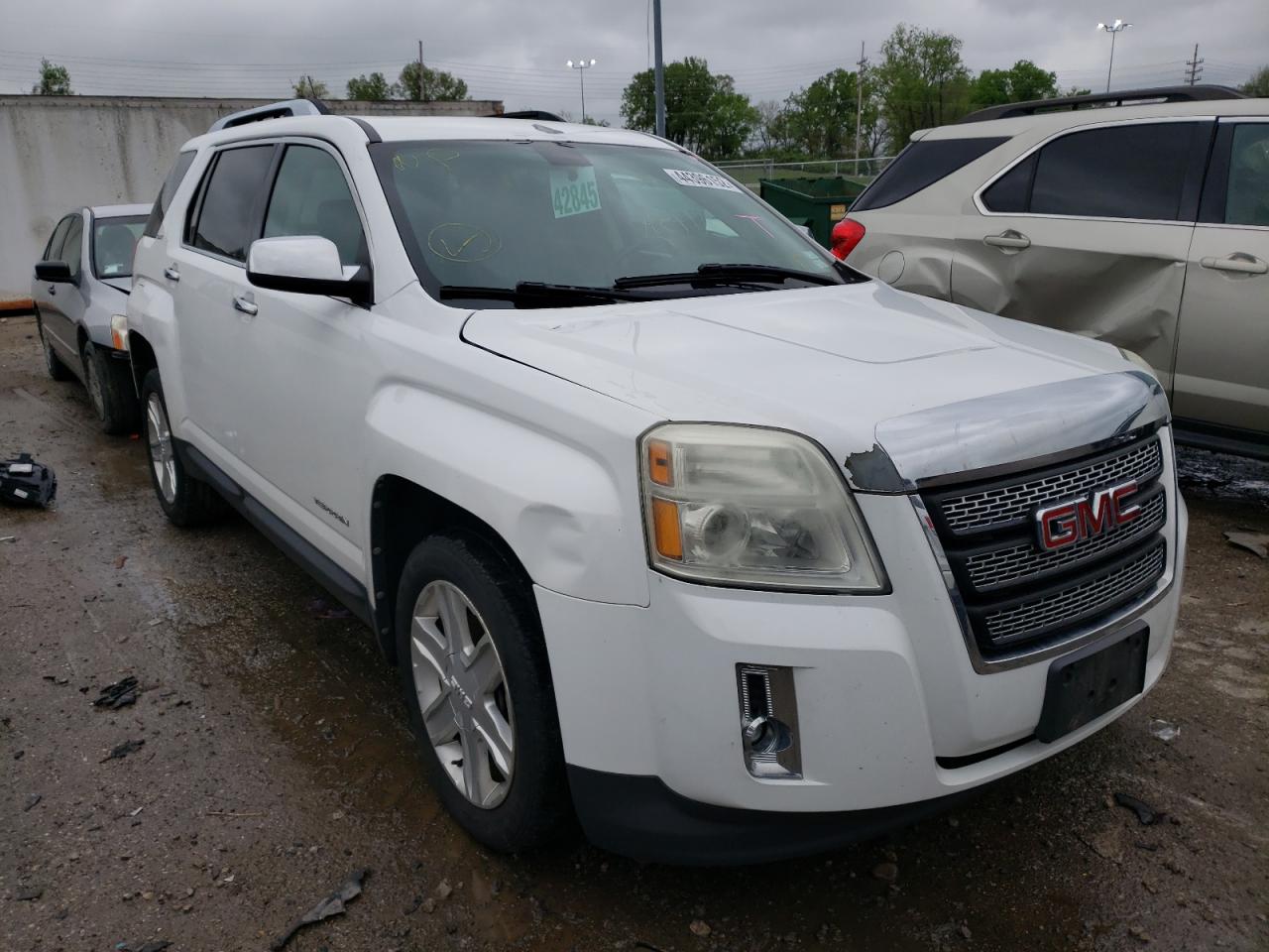 GMC TERRAIN SL 2011 with VIN 2CTALWEC1B6383981 - Photo from auction