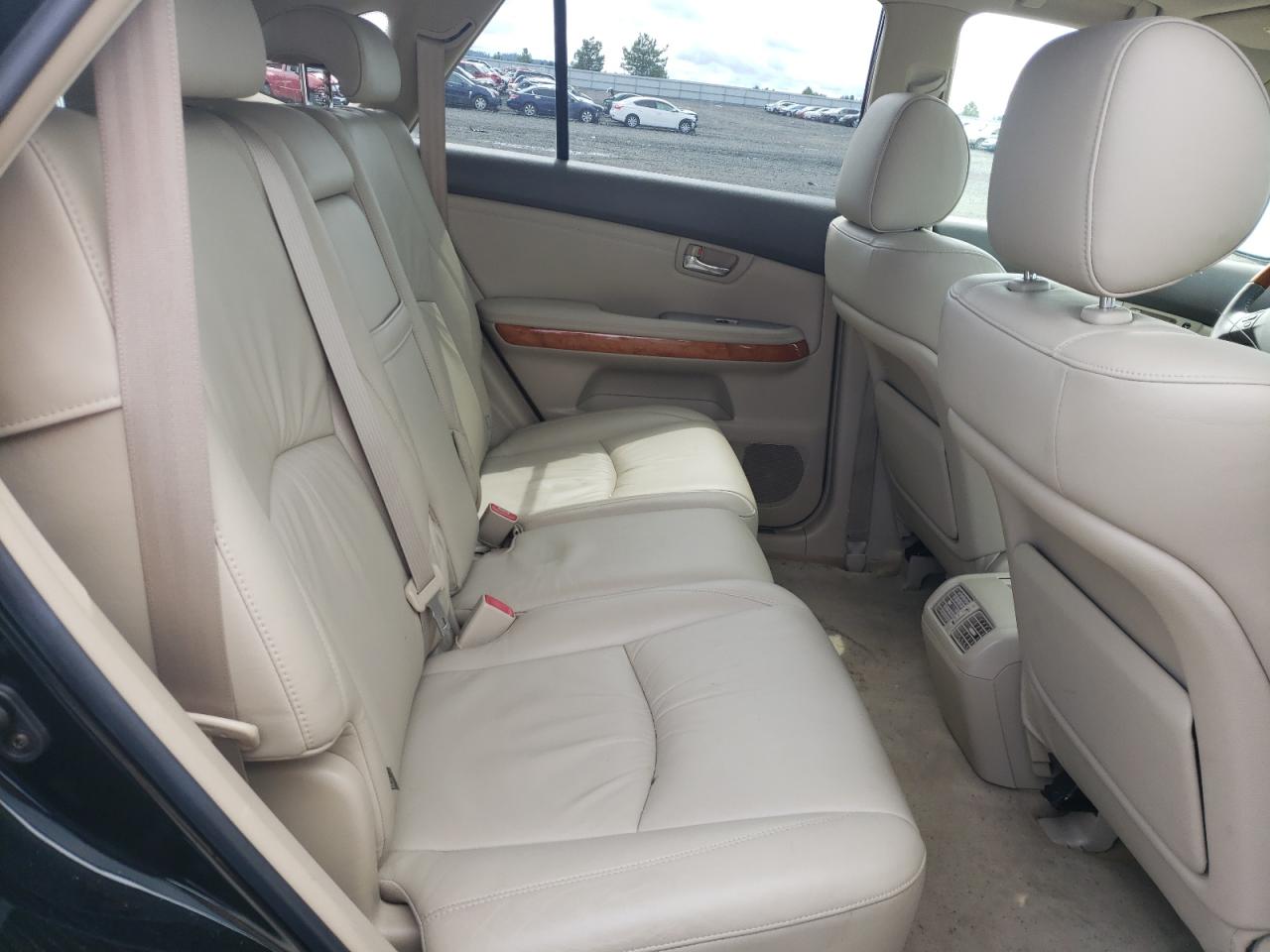 Photo 6 from auction – 2004 LEXUS RX 330 with VIN JTJGA31U440025159