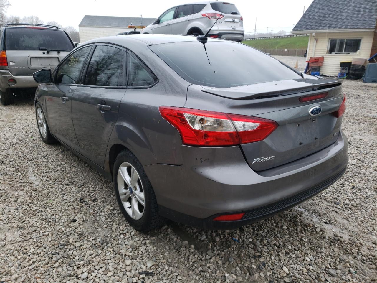 Photo 3 from auction – 2012 FORD FOCUS SE with VIN 1FAHP3F20CL118728