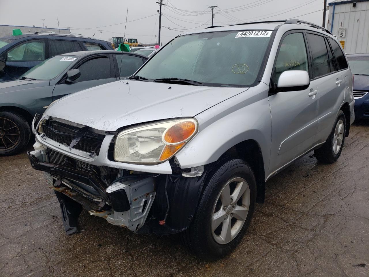 Photo 2 from auction – 2005 TOYOTA RAV4 with VIN JTEGD20V750047197
