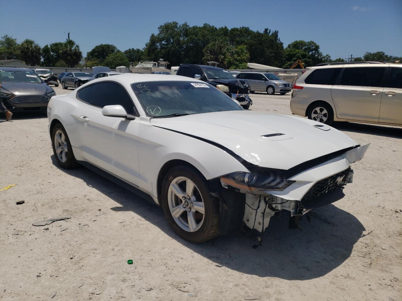 FORD MUSTANG 2018 with VIN 1FA6P8TH9J5121075 - Photo from auction