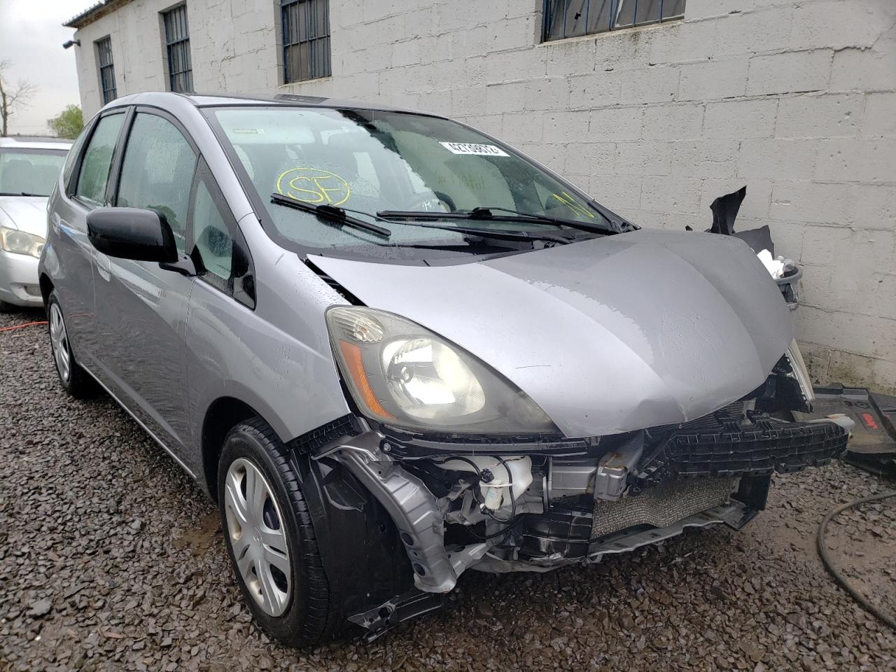 HONDA FIT 2010 with VIN JHMGE8H24AC034929 - Photo from auction