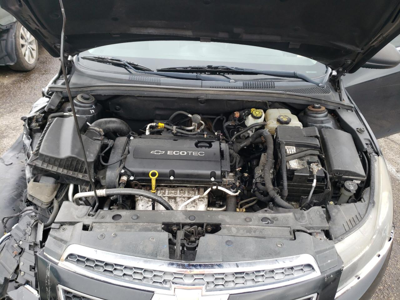 Photo 7 from auction – 2011 CHEVROLET CRUZE LS with VIN 1G1PC5SH8B7275947