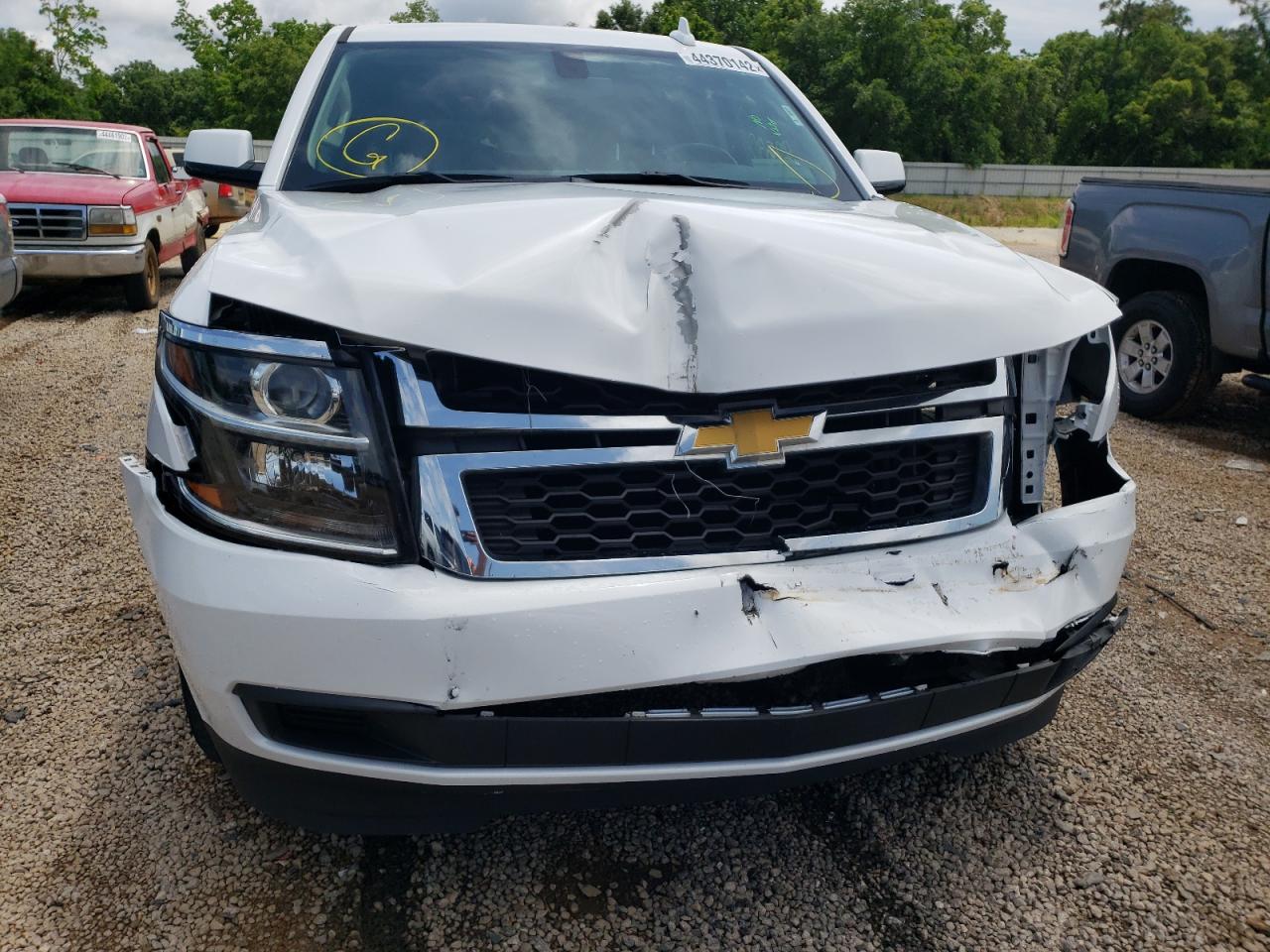 Photo 9 from auction – 2020 CHEVROLET SUBURBAN C with VIN 1GNSCGKC0LR237787