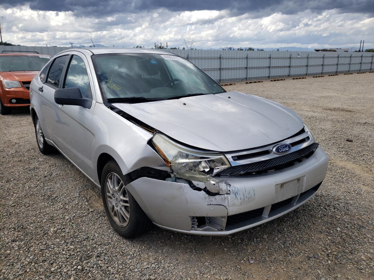 Photo 1 from auction – 2010 FORD FOCUS SE with VIN 1FAHP3FN3AW199987