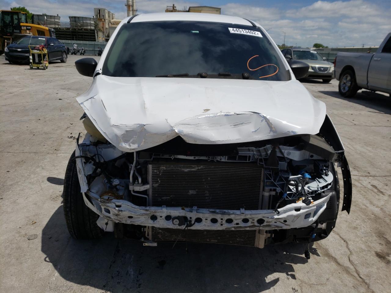 Photo 9 from auction – 2019 FORD ESCAPE S with VIN 1FMCU0F7XKUA89105