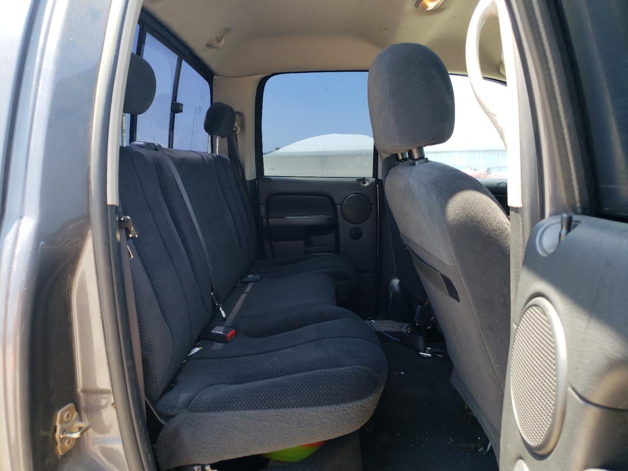 Photo 6 from auction – 2004 DODGE RAM 1500 S with VIN 1D7HA18N64S685496