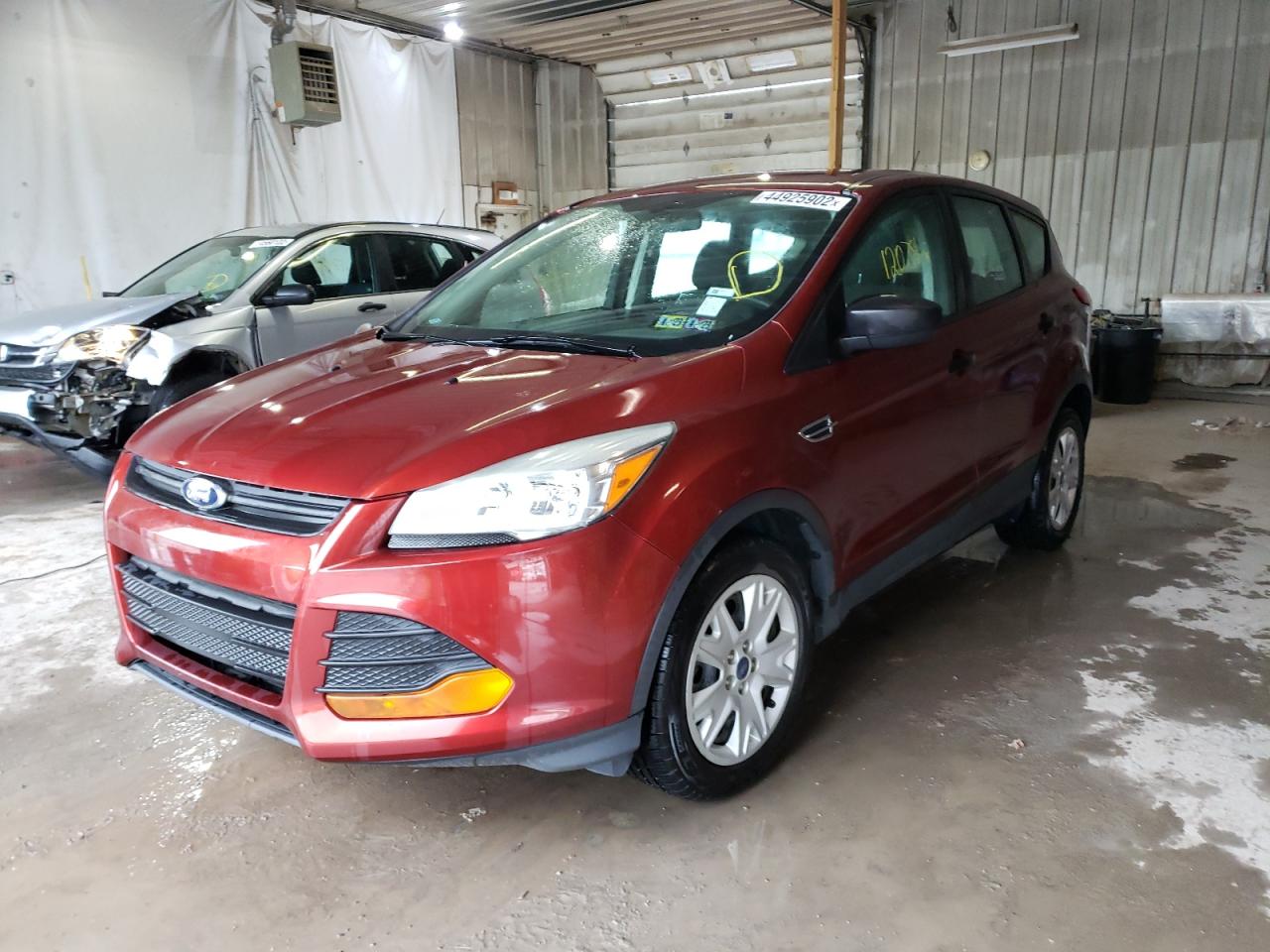 Photo 2 from auction – 2015 FORD ESCAPE S with VIN 1FMCU0F73FUA21900