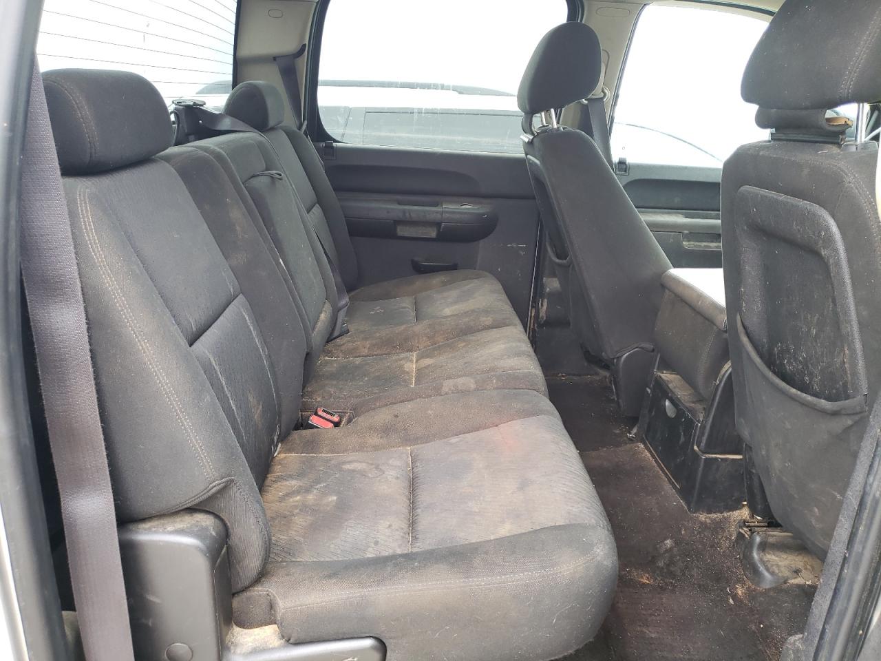 Photo 6 from auction – 2011 CHEVROLET SILVERADO with VIN 3GCPKSE35BG315589