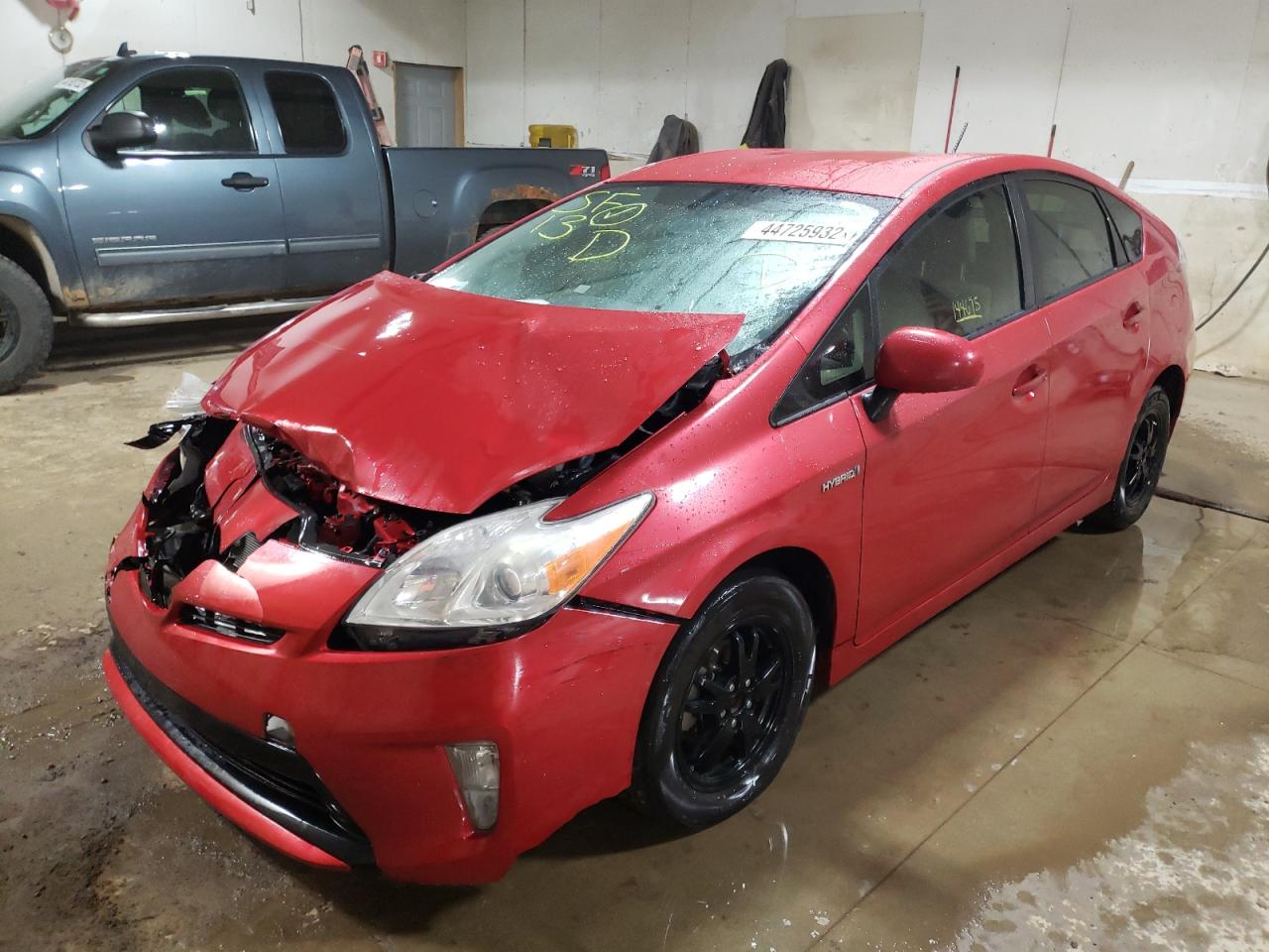 Photo 2 from auction – 2013 TOYOTA PRIUS with VIN JTDKN3DUXD5699672