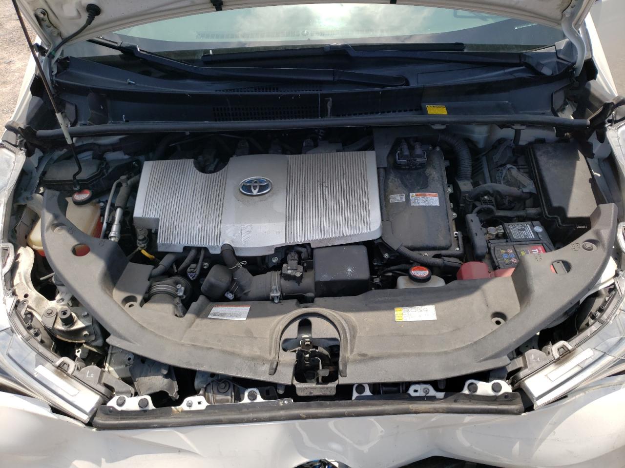 Photo 7 from auction – 2016 TOYOTA PRIUS with VIN JTDKBRFU7G3506418