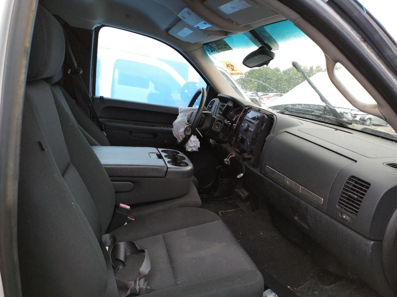 Photo 5 from auction – 2011 GMC SIERRA C15 with VIN 1GTR1VE0XBZ447542