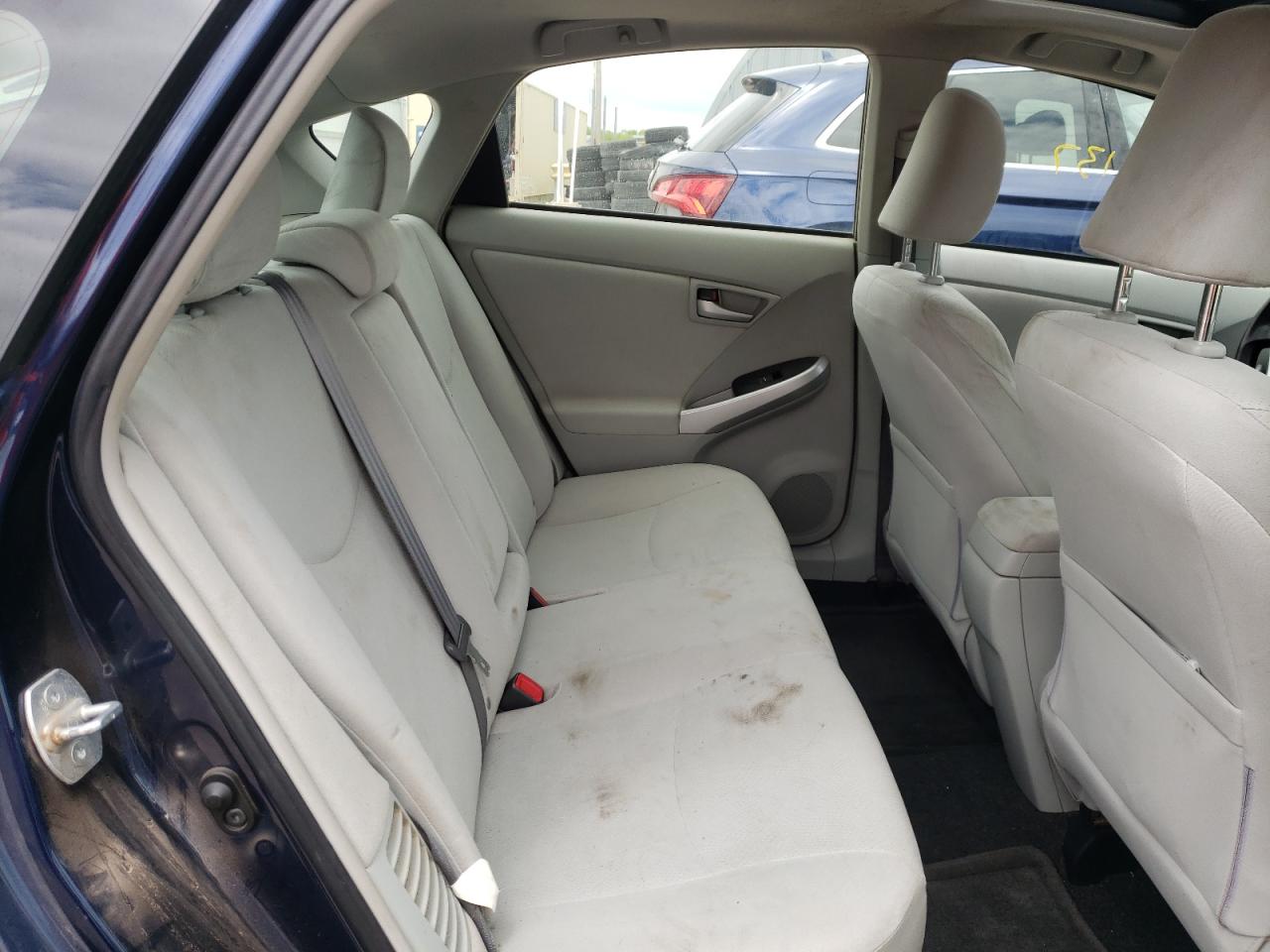 Photo 6 from auction – 2021 TOYOTA PRIUS with VIN JTDKN3DU2D1719095