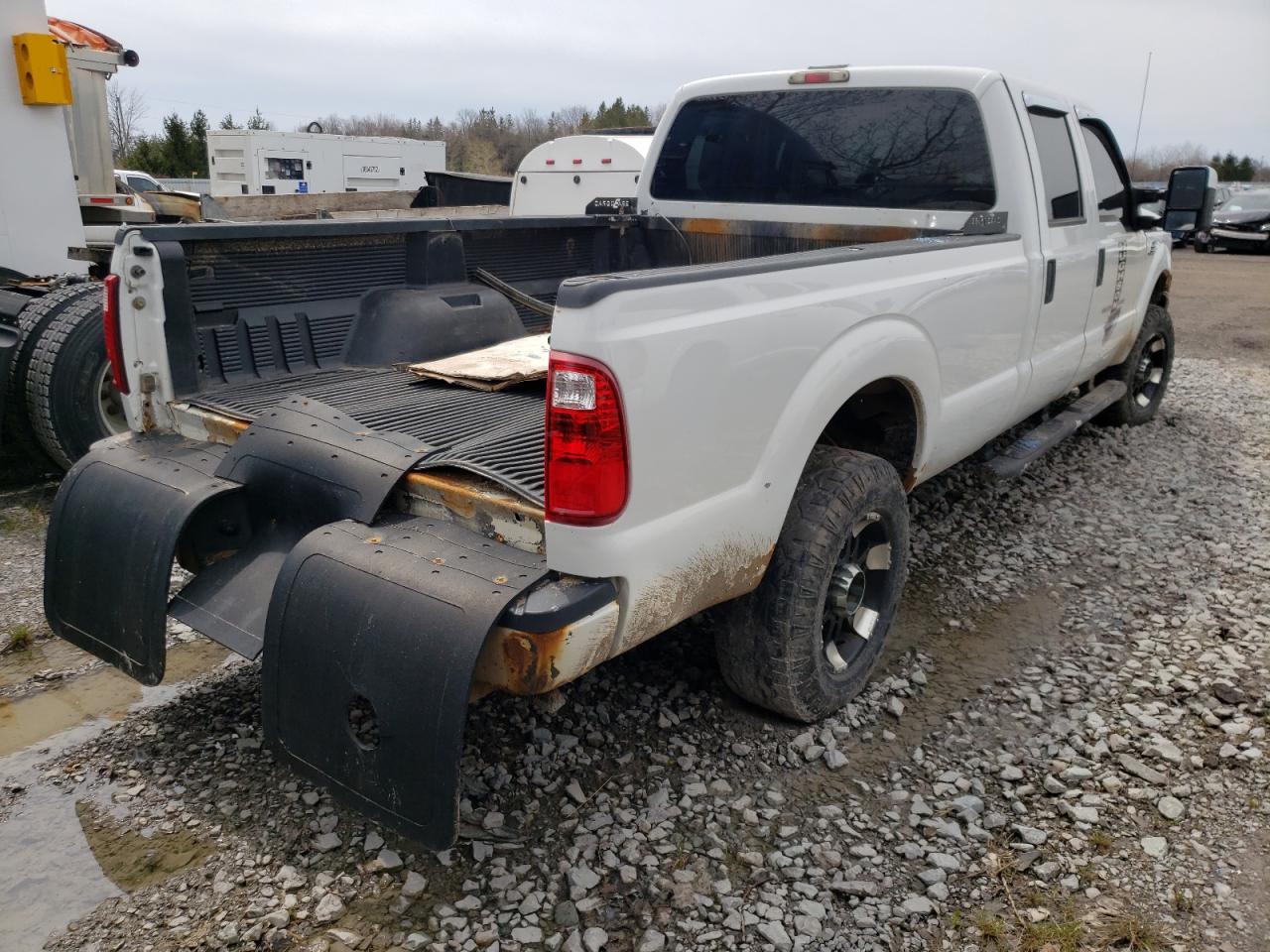 Photo 4 from auction – 2011 FORD F250 SUPER with VIN 1FT7W2B64BEB16429