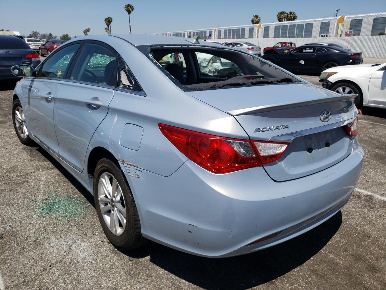 Photo 3 from auction – 2013 HYUNDAI SONATA GLS with VIN 5NPEB4ACXDH653069