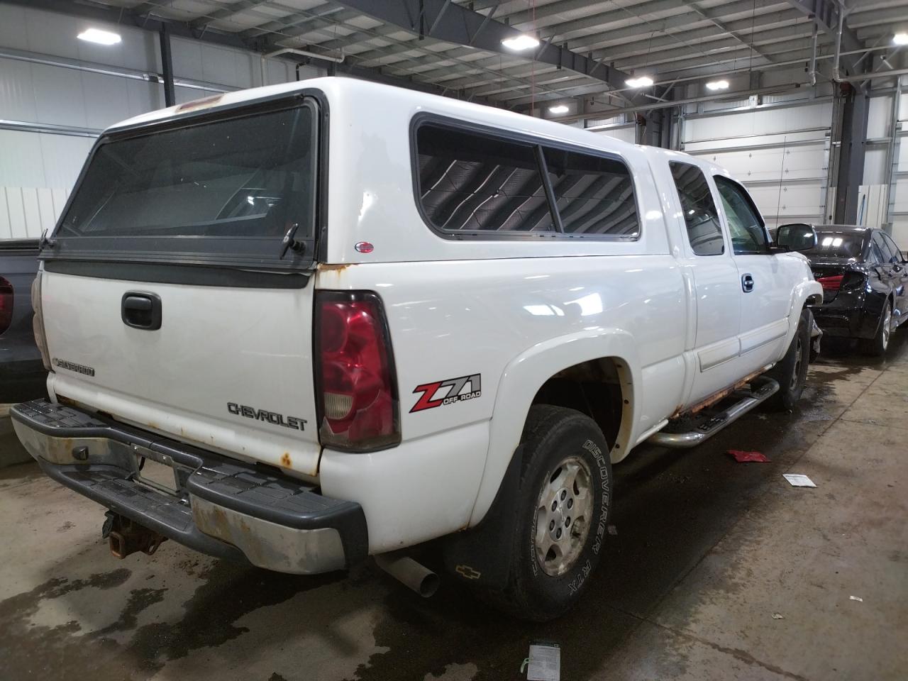 Photo 4 from auction – 2004 CHEVROLET SILVERADO with VIN 1GCEK19T24E346384
