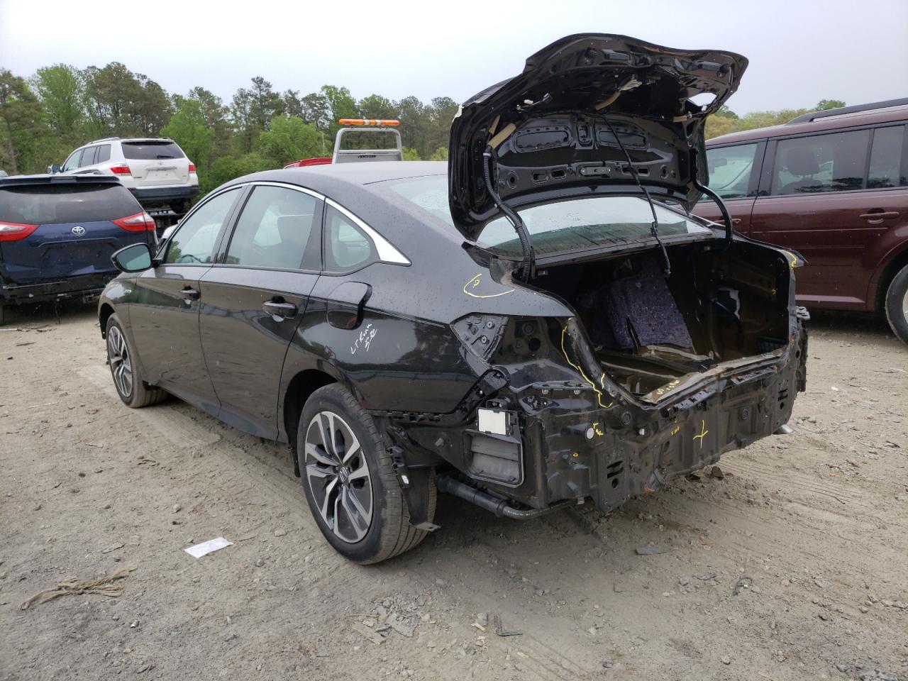 Photo 3 from auction – 2018 HONDA ACCORD HYB with VIN 1HGCV3F64JA001077
