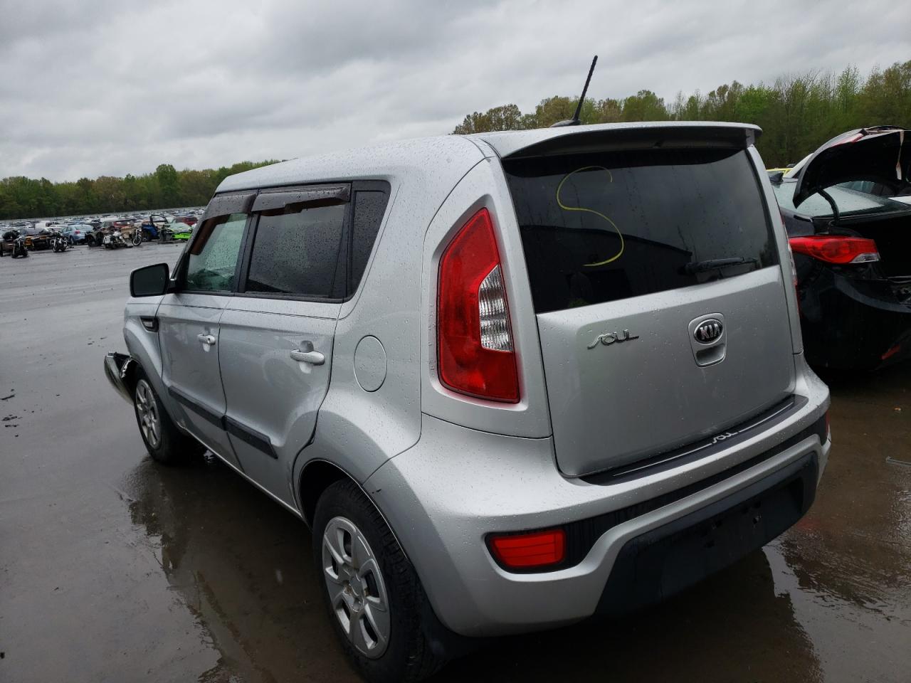 Photo 3 from auction – 2013 KIA SOUL with VIN KNDJT2A52D7487474