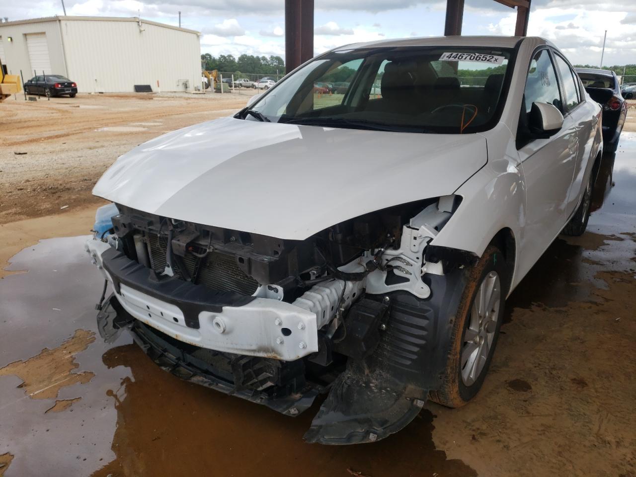 Photo 2 from auction – 2012 MAZDA 3 I with VIN JM1BL1V76C1625836
