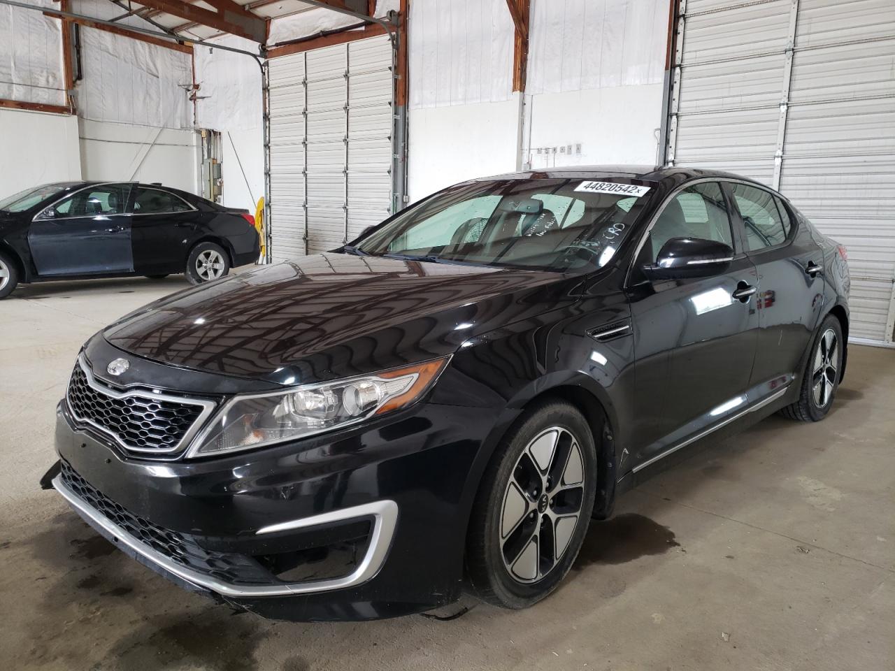 Photo 2 from auction – 2013 KIA OPTIMA HYB with VIN KNAGM4AD2D5049458