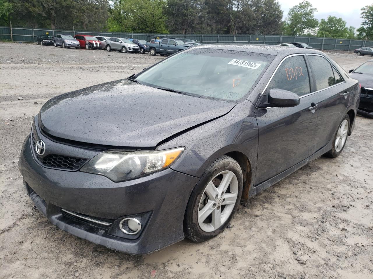 Photo 2 from auction – 2012 TOYOTA CAMRY BASE with VIN 4T1BF1FK5CU126028