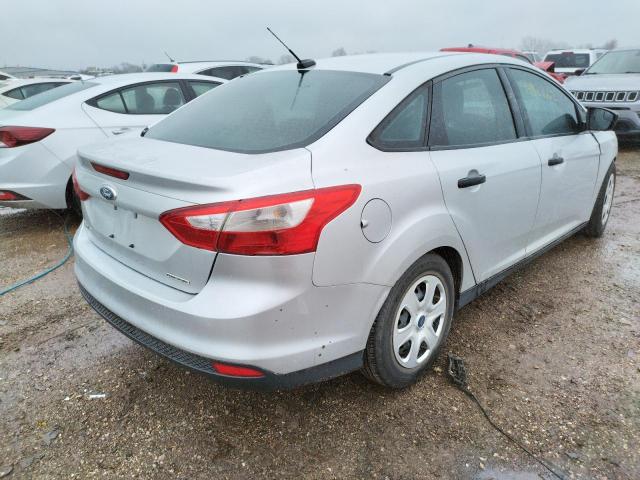 Photo 4 from auction – 2014 FORD FOCUS S with VIN 1FADP3E21EL124394