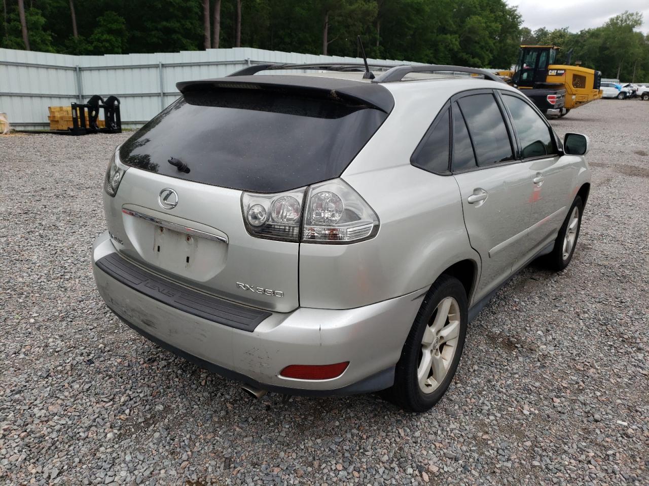Photo 4 from auction – 2004 LEXUS RX 330 with VIN JTJGA31U240007324