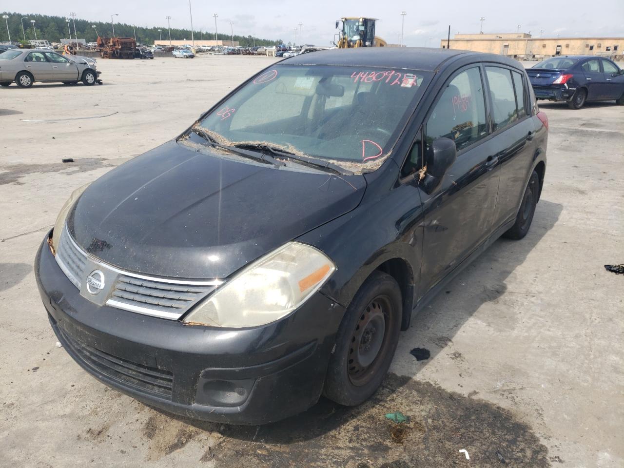 Photo 2 from auction – 2009 NISSAN VERSA S with VIN 3N1BC13E89L355319