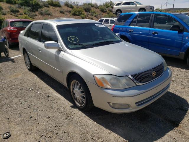 TOYOTA AVALON XL 2001 with VIN 4T1BF28B01U174729 - Photo from auction