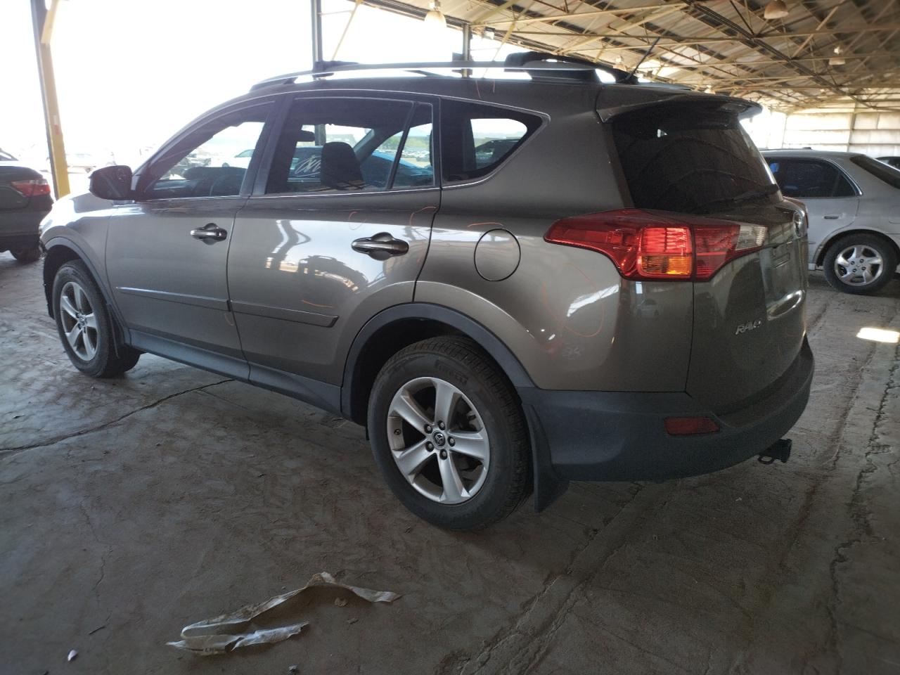 Photo 3 from auction – 2015 TOYOTA RAV4 LE with VIN 2T3ZFREV5FW184886